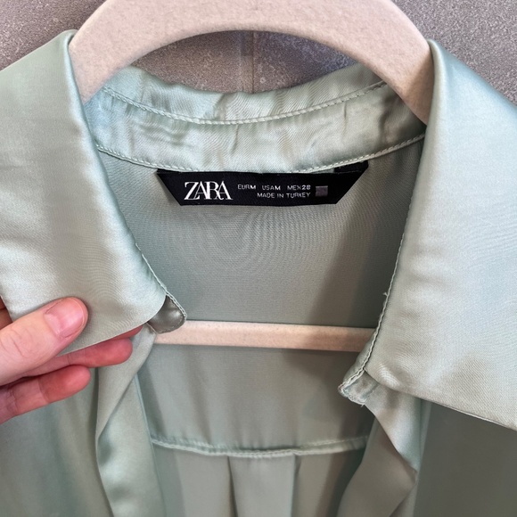 Zara button down - Picture 2 of 3